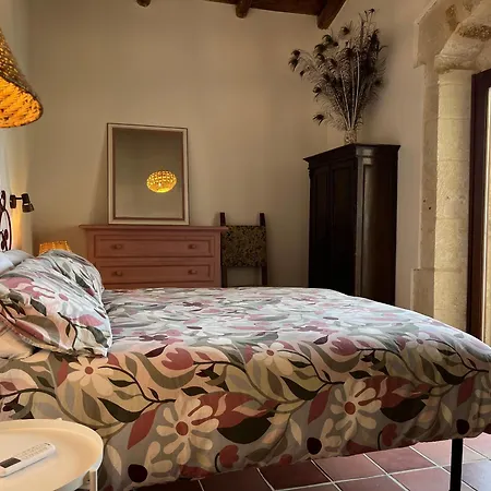 Mater Familias Oasis Homestay